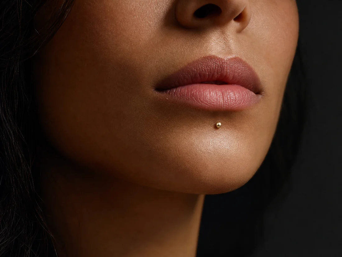 پیرسینگ لب مینیمال